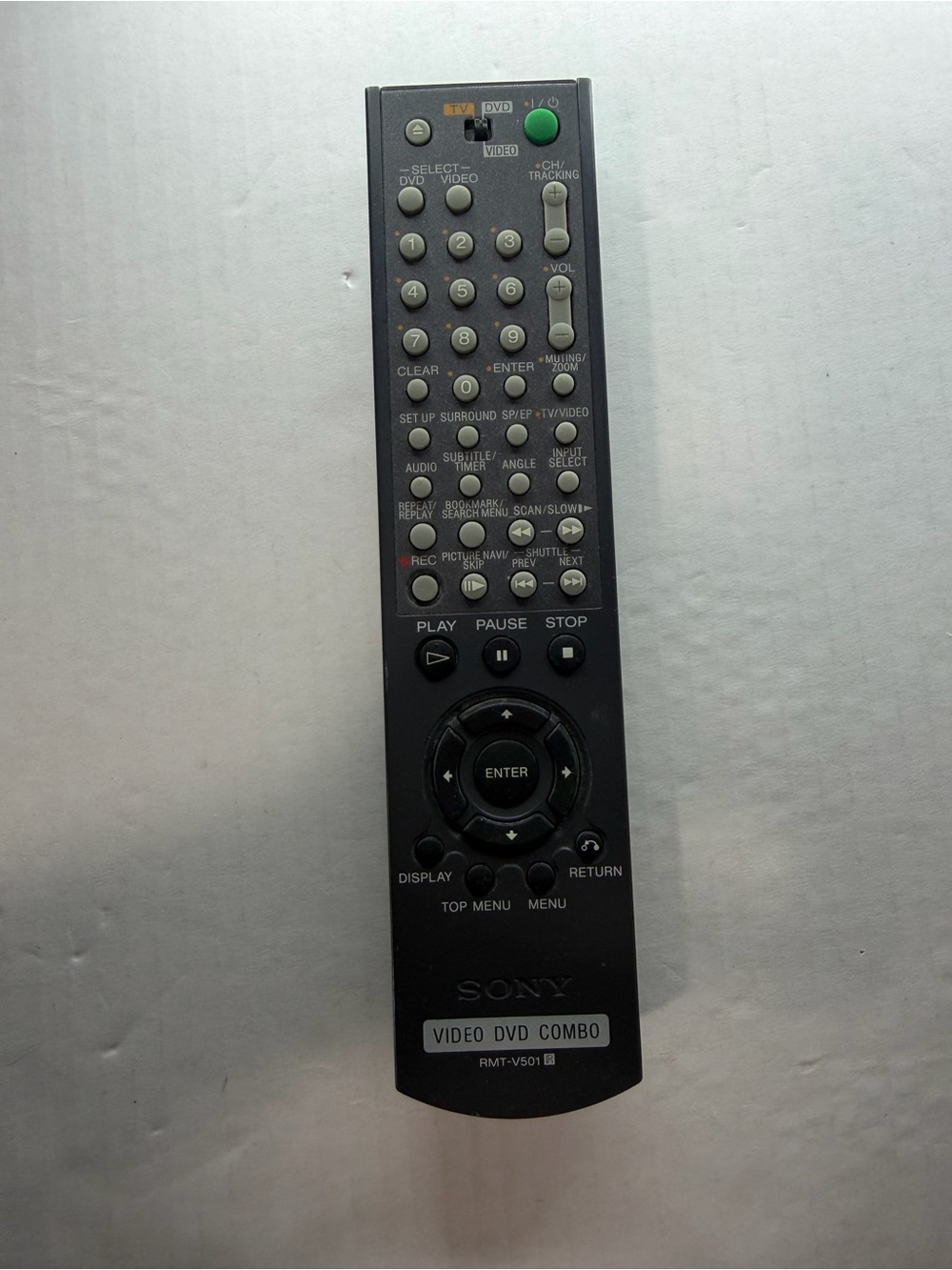 Sony RMT-V501B Wireless Remote Control for Sony Video DVD Combo, Black